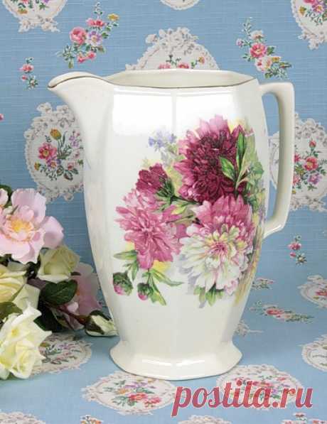 Шебби-шик – роспись посуды.