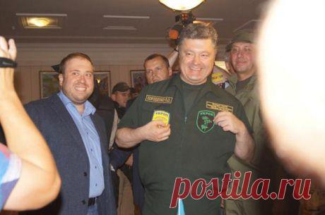 Украинцы, над вами уже в открытую издевается, ваш президент Порошенко | Актуальная тема!