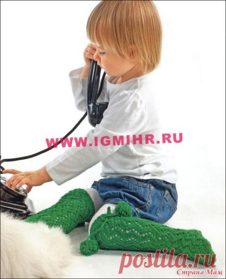 .Ажурные зеленые гольфы для девочки 4-6 лет. Спицы