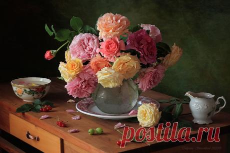 Still life with garden roses and berries Explore Tatyana Skorokhod's photos on Flickr. Tatyana Skorokhod has uploaded 190 photos to Flickr.