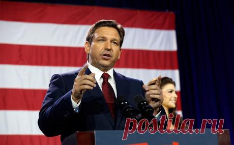 Однопартийный соперник Трампа на выборах президента США попал в аварию. Губернатор Флориды Рон Десантис, объявивший о вступлении в борьбу за пост президента на выборах 2024 года, попал в автомобильную аварию в штате Теннесси, сообщает Fox News.