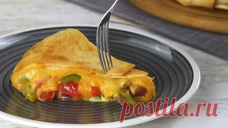 Фахитас с куриной грудкой, овощами и сыром