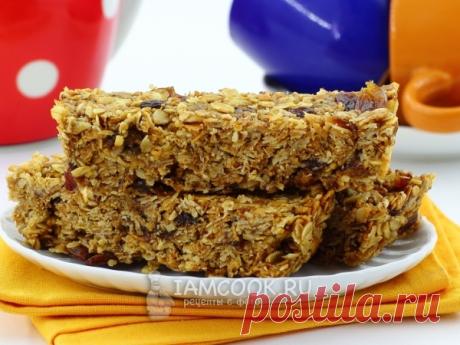 Козинаки из геркулеса — рецепт с фото Козинаки – лакомство из солнечной Грузии. Предлагаю приготовить хрустящие козинаки из геркулеса, которые не оставят
равнодушными всех домашних.