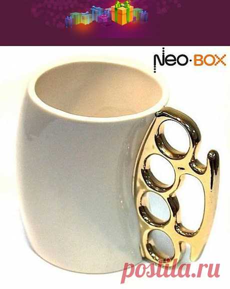 Настоящий Мужской Атрибут: "Кружка - Кастет"
Это прикольный подарок для себя и близких!
Кружка сделана из высококачественной керамики!
Такая кружка будет только у тебя, её нельзя купить просто так в обычном магазине!