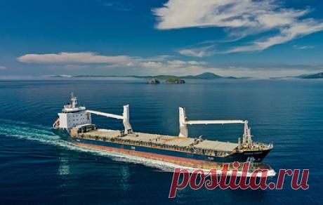 ЕС разрешил своим кораблям задерживать танкеры с российской нефтью. Что известно. Речь идет о танкерах, которые в Брюсселе называют "теневым флотом"