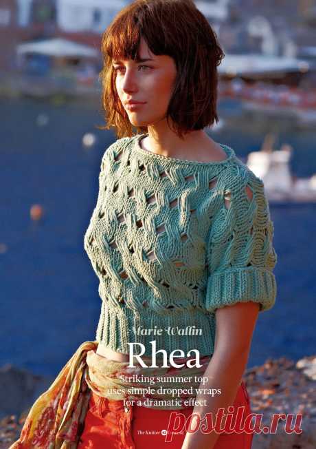 Эффектный топ спицами из толстой пряжи.
