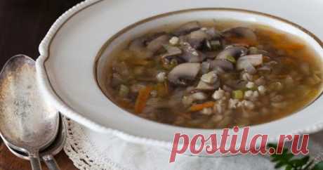 Russian Monday: "Gribnoy Soup" - Mushroom Barley Soup   Mushroom and barley soup is one of my favorite soups since childhood. The only difference between now and then is that years ago the soup ...
