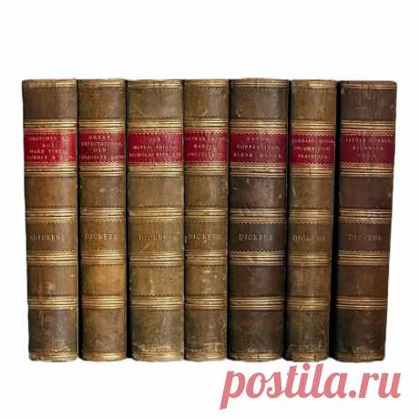 Винтаж: Собрание сочинений Чарльза Диккенса в семи томах купить в интернет-магазине Ярмарка Мастеров по цене 65845 ₽ – WVQNMRU, Книги винтажные, Рошаль - доставка по России Винтаж: Собрание сочинений Чарльза Диккенса в семи томах в наличии в интернет-магазине на Ярмарке Мастеров - 55228594. Книги винтажные от Antiq-vintag. Размер: большой формат, 25 см x 19,5 см
Вес: около 8 кг. Материал: бумага, картон, искусственная кожа. Гарантированная доставка по всей России. От...