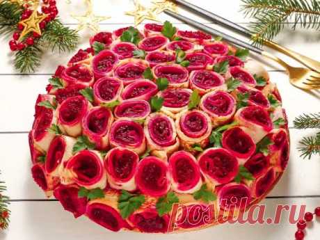 Салат «Селедка под шубой» с розами из блинов — рецепт с фото пошагово