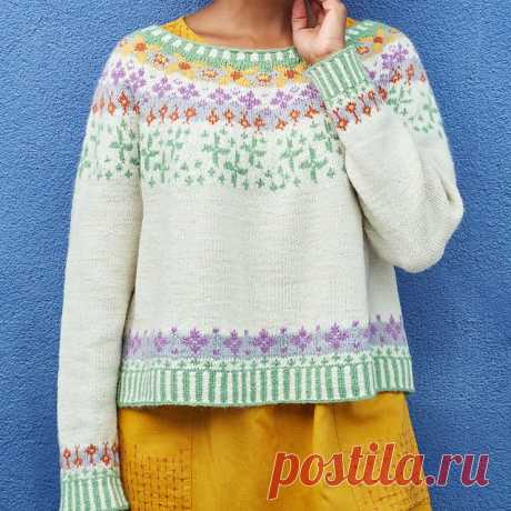 Пуловер Sommar в шведском стиле с цветочным орнаментом от Kristin Blom
