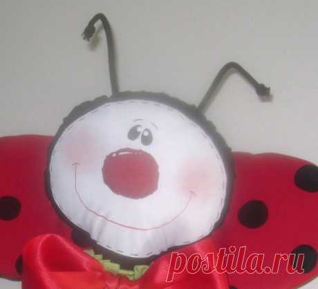 Игрушка-сумочка для детских принадлежностей