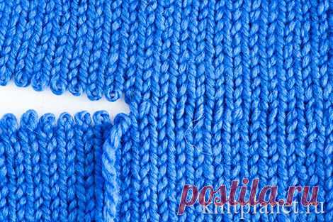 Шов "петля в петлю" - самый незаметный поперечный шов. Его можно выполнить двумя способами: на отутюженных деталях или прямо со спиц. Предлагаем вашему вниманию оба способа: один в фото, другой в видео формате