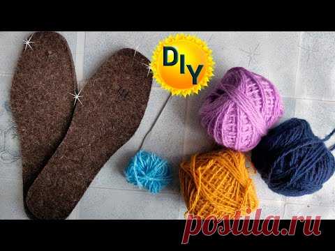 Вязанные тапочки  крючком на войлочной подошве. Slippers-moccasins crocheted.