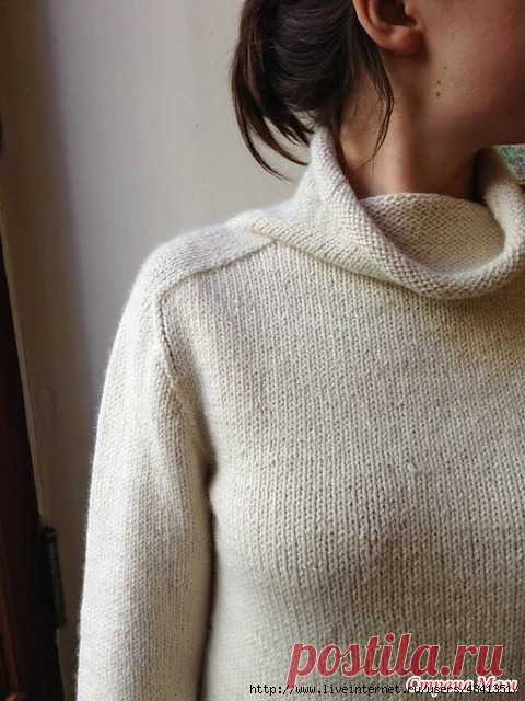 Пуловер спицами.