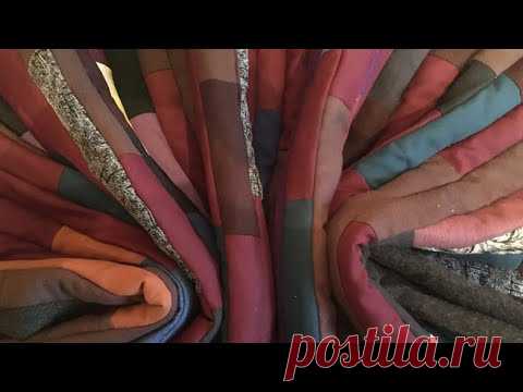 Просят ещё! (шить легко и быстро) Все рукодельницы знают, как тяжело собирать большое лоскутное полотно на маленькой бытовой швейной машинке. Особенно, если это тяжелый коврик из старых ненужных вещей, брюк, юбок и обрезков. Придумала свой способ пошива, при котором всё это можно сшить легко и быстро.