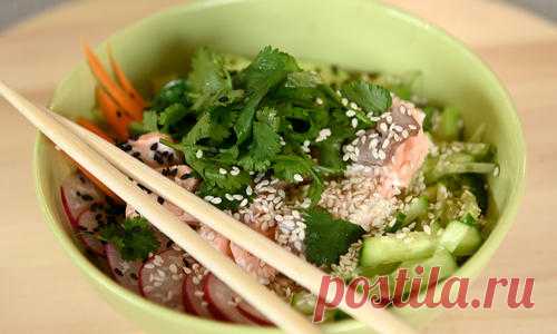 Почти суши: поке — гавайское холодное блюдо с ярким японским акцентом