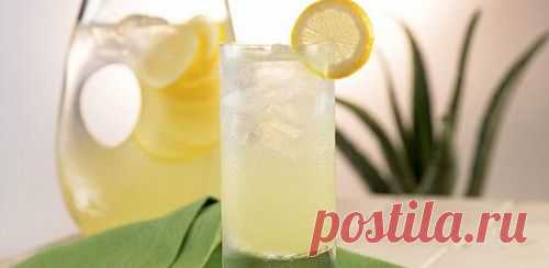 Ликер с лимоном и водкой «Лимончелло» / Простые рецепты