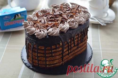 Шоколадный торт со сливочным кремом - кулинарный рецепт
