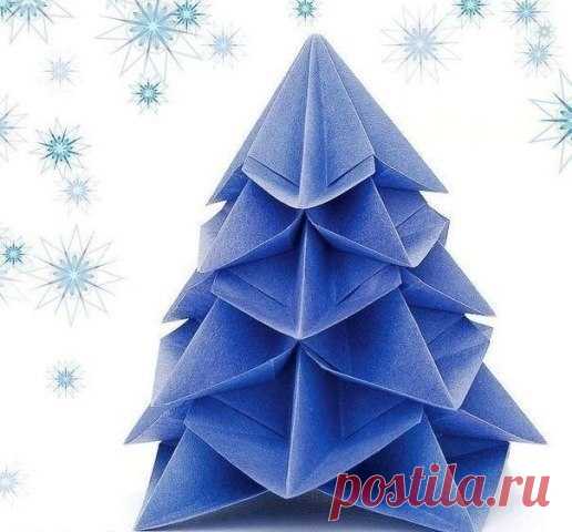 Новогодняя елка оригами.