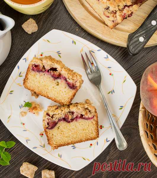 Кекс со сливами и хрустящим штрейзелем | Вкусный блог - рецепты под настроение