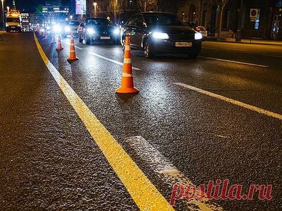 Что нужно знать о дорожной разметке, чтобы не попасть в ДТП В советское время разметка на дорогах, особенно в провинции, была роскошью. При нынешней интенсивности движения сложно представить себе неразлинованную проезжую часть, поскольку от этого напрямую зави