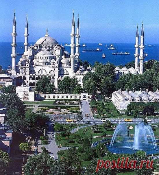 Istanbul, Turkey  |  Найдено на сайте blog.travelpod.com.