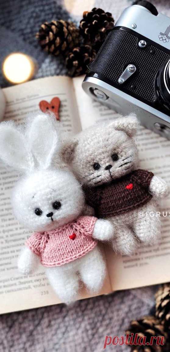 PDF Сердечные малыши крючком. FREE crochet pattern; Аmigurumi animal patterns. Амигуруми схемы и описания на русском. Вязаные игрушки и поделки своими руками #amimore - заяц, зайчик, кролик, зайчонок, зайка, крольчонок, кот, котик, кошка, кошечка.