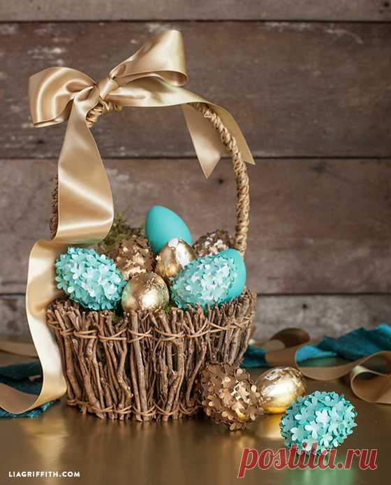 Make Your Own Elegant Easter Eggs - Lia Griffith