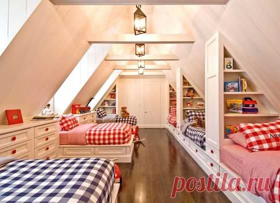 Under the Eaves: 21 Arresting Attic Rooms