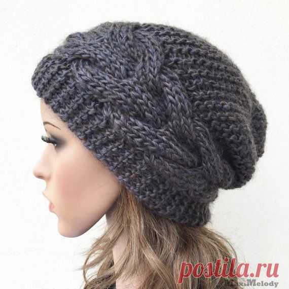 Oversized slouchy Hat! New Pattern! This chunky wool hat features on an interesting weaving pattern. Comfy and stylish! It suits any outfit style and