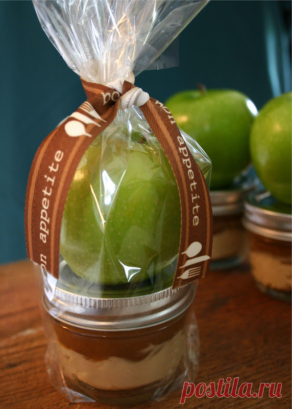 Apple with Caramel Cream Cheese Dip: Mason jar would be greatly used in a delicious way.
