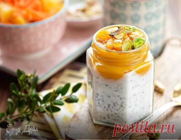 Чиа-пудинг с манговым пюре, апельсиновыми цукатами и фисташками, пошаговый рецепт на 287 ккал, фото, ингредиенты - Женя jennysmile83