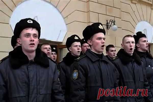Курсант про гимн Украины: пели, чтобы показать свою позицию | Обозреватель