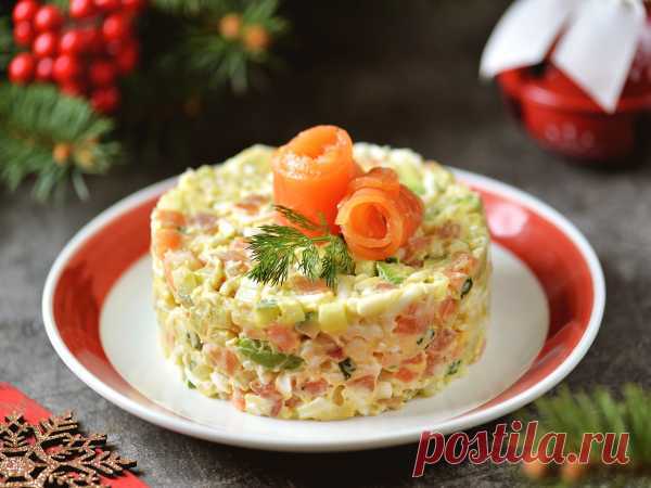 Салат с авокадо, семгой и креветками — рецепт с фото пошагово