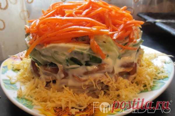 Салат с корейской морковкой и курицей и свежим огурцом рецепт - рецепт приготовления с фото