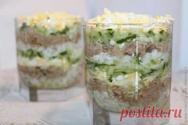 Как приготовить салат из печени трески - рецепт, ингридиенты и фотографии