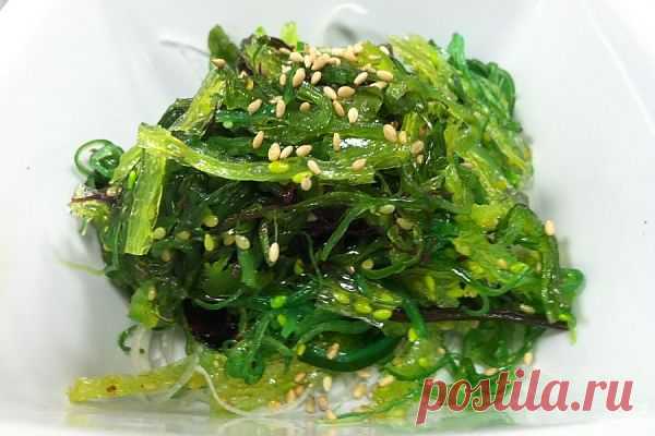 Салат "Чука" - это традиционный японский салат из морских водорослей. Рассказываю, как приготовить салат "Чука" в домашних условиях - это довольно просто, если иметь подходящие ингредиенты.