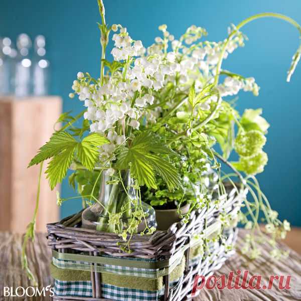 spring-decor-ideas-from-lily-of-the-valley-vases-style1-5.jpg (600×600)