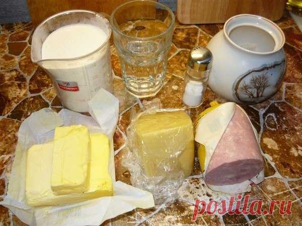 Супер-закуска - печенье с сыром и ветчиной
ИНГРЕДИЕНТЫ
250 г масла
250 г муки
0,5 ст. воды
1/4 ч. л. мелкой соли
1 ч. л. сахара без верха
300 г твердого сыра
200 г ветчины
ПРИГОТОВЛЕНИЕ
Слоеное тесто можно купить в магазине, но мы пре…