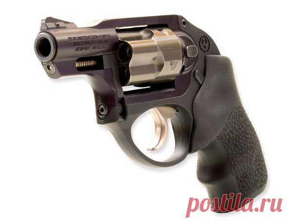Компактный револьвер Ruger LCR 9 мм Luger Револьвер Ruger LCR, выпущенный в 2009 году, отличается лёгкостью и компактностью. Он идеально подходит для скрытного ношения. Компания Sturm, которая произвела на свет это стрелковое оружие, учитывал…