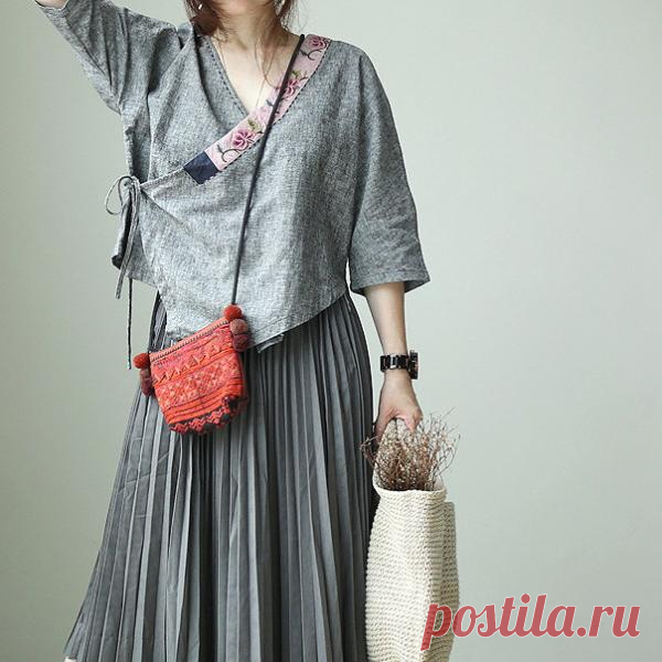 V-Neck Belted Linen Blouse Pink Floral Patchwork Gray Designer Blouse in Gray Black One Size I like those suitable and comfortable Blouses. Do you think I should buy it?
