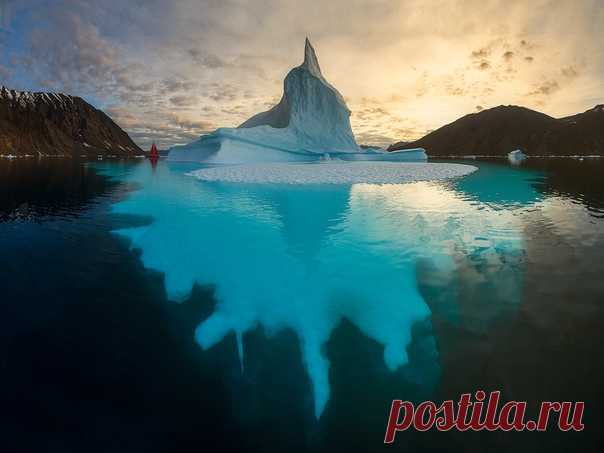 Свет, лед и алый парус на изумительном пейзаже из Гренландии. Эта фотография принесла Владимиру Кушнареву победу в конкурсе «Планета Лето». Другие красивые кадры, победившие в наших фотоконкурсах, собраны в совместном проекте Nat-geo.ru и МТС. Подробнее: