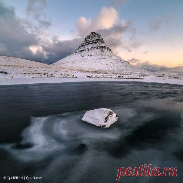 Рассвет на горе Киркьюфетль, Исландия. Автор фото – Евгений Самученко: nat-geo.ru/photo/user/52530/