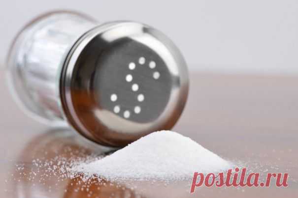 Когда лучше добавлять соль: советы шеф-поваров | Шпильки