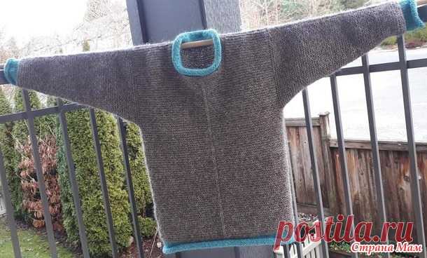 Пуловер с контрастными планками 
