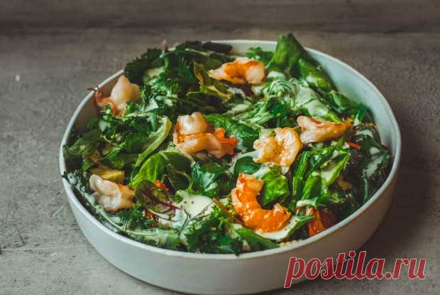Салат с креветками, кукурузой и салатом чука рецепт – европейская кухня: салаты. «Еда»