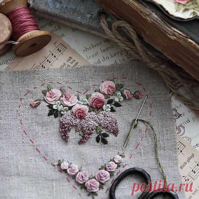 Добрый день, мои друзья! Мой новый проект 🙌🏻☺️
.
.
.
#вышивка #embroidery #embroideryart #бразильскаявышивка  #flowers #embroideryartist #рукоделие #crossstitch #broderie #рококо #bordado #needlepoint #country_stilllife
