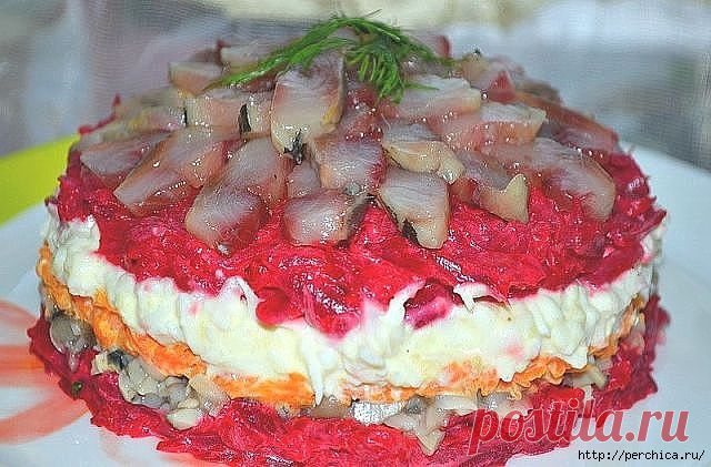 Новый рецепт вкусного салатика из сельди