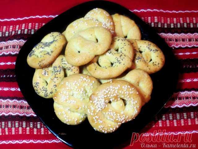 Крендельки рецепт с фото, как приготовить домашние крендельки с сахаром, корицей, кунжутом пошагово с фото Мои домочадцы раньше очень любили импортное печенье в круглых железных коробках. Но когда я им испекла такие крендельки, они понравились им настолько, что покупному печенью в железной коробке было сказано твердое