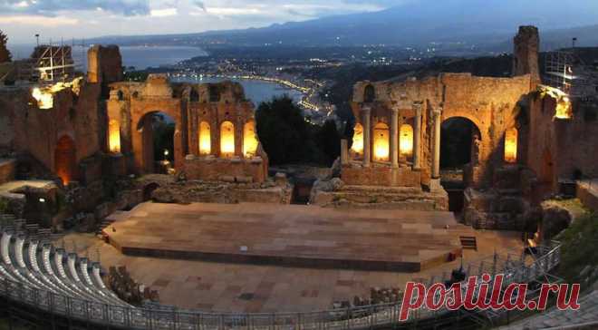10 удивительных древних театров, которые вы можете посмотреть.